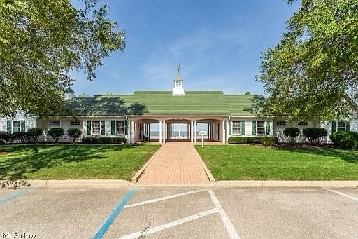 2nd image of 5015 Park Dr
