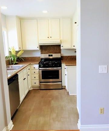 5th image of 2800 Plaza Del Amo Unit 111