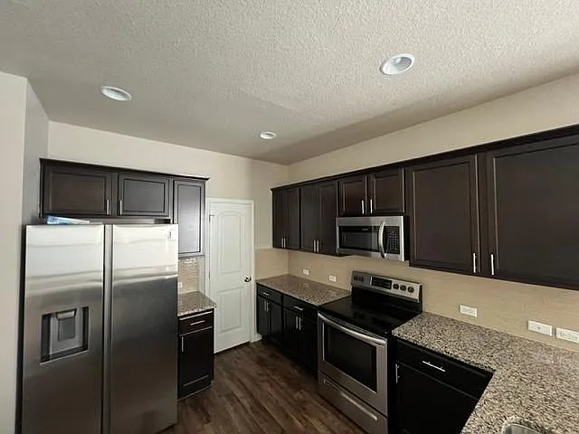 1009 Gaelic Dr — Photo 12