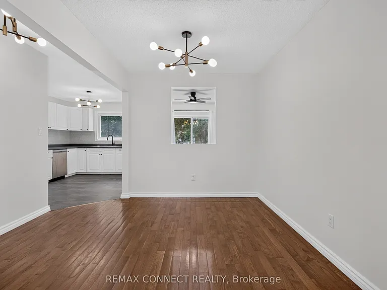 829 Cavan Ct — Photo 9
