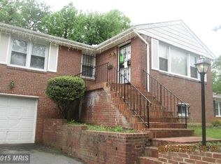 2415 Fairlawn St, Temple Hills, MD 20748