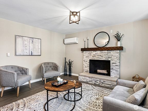 4th image of 605 E 91st Street
