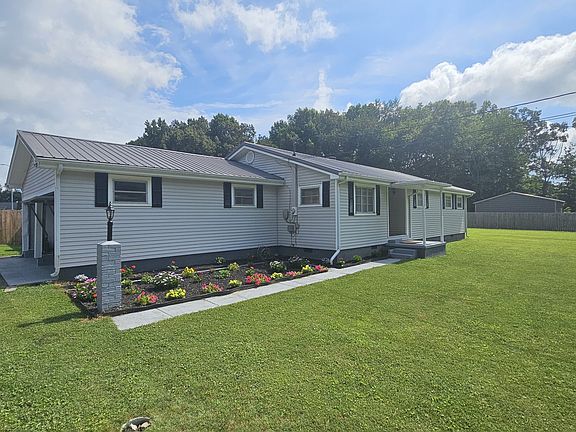 2nd image of 715 Marbury Rd