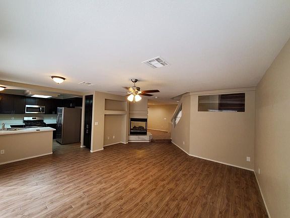 3rd image of 10127 Basalt Hollow Ave