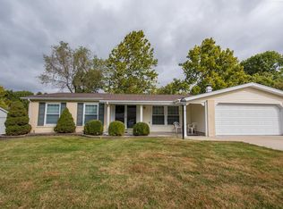 2693 Midland Ridge Dr, Saint Louis, MO