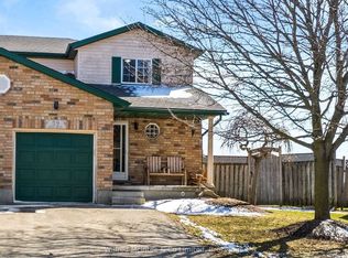 59 Dales Dr, Mapleton, ON N0G 1P0