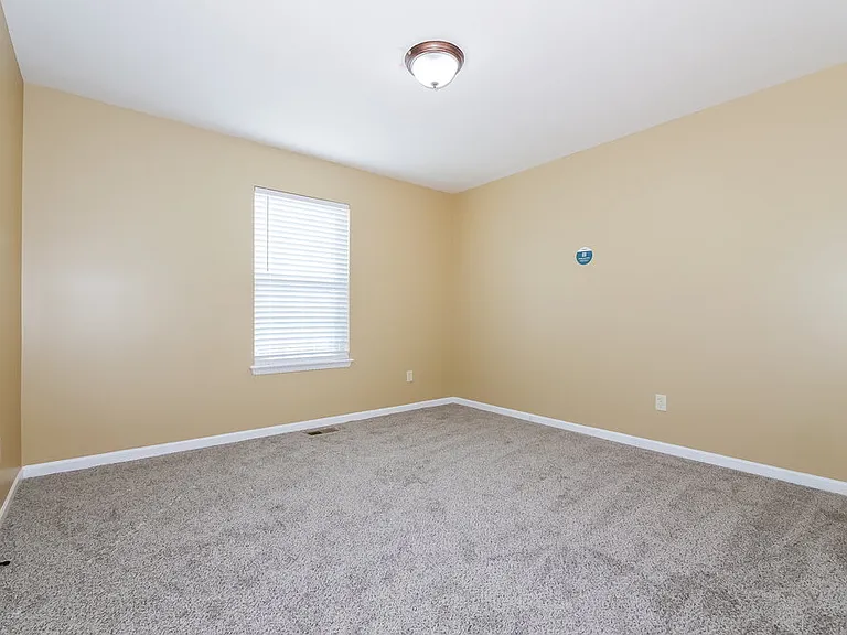 704 Fall Creek Cir — Photo 13