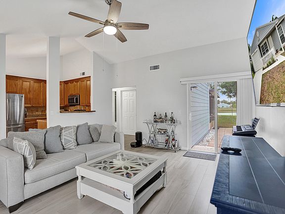 5th image of 9220 Carma Drive