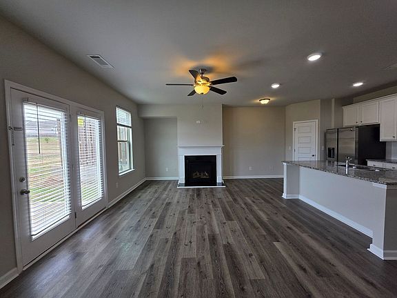 4th image of 3800 Prospect Point Dr