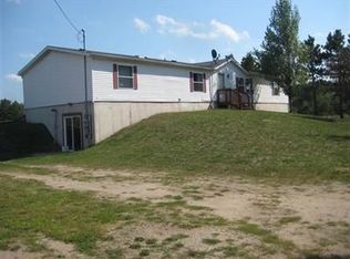 9944 Oak Ave, Newaygo, MI 49337