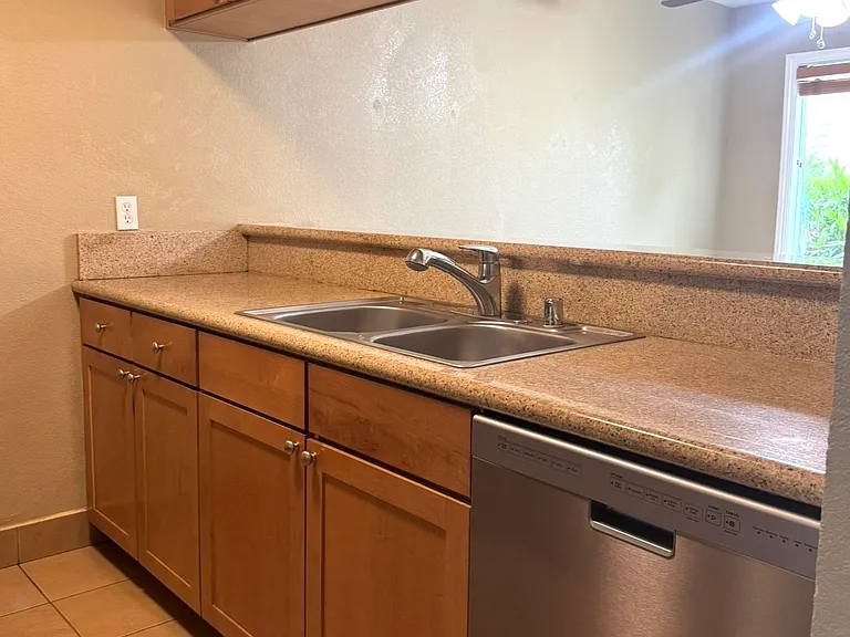 233 Enterprise Dr — Photo 8