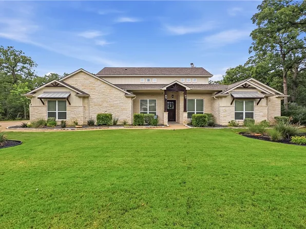 17325 Halona Ct, College Station, TX 77845