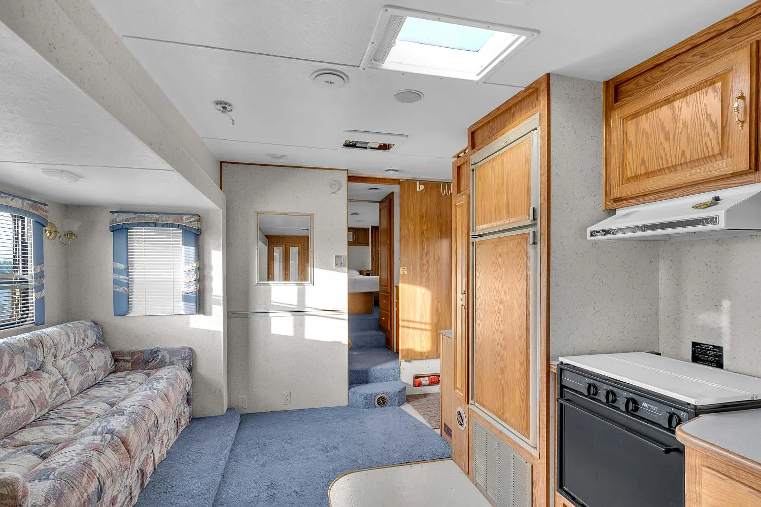 1 bed, 200 sqft, $895 — Photo 2