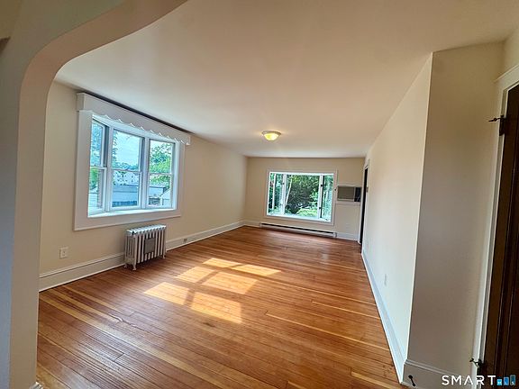 5th image of 44 Ulrich Road