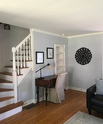 4th image of 1627 N 76th Ct