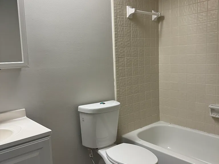 5534 Marathon Pkwy — Photo 16