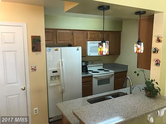 4th image of 12118 Salemtown Dr