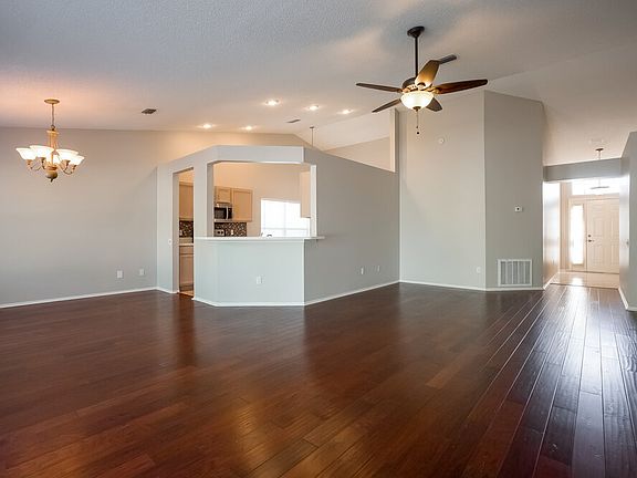 3rd image of 10504 Walker Vista Dr