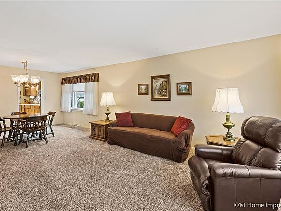 4th image of 5416 Drury Ln