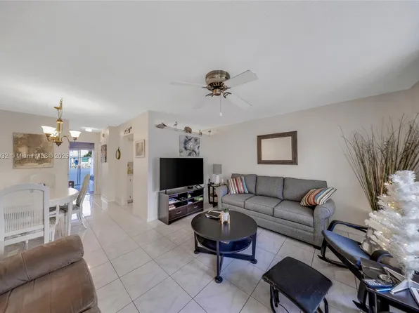15610 NE 6th Ave APT 8D, North Miami Beach, FL 33162