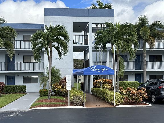 2nd image of 15456 Pembridge Dr APT 211