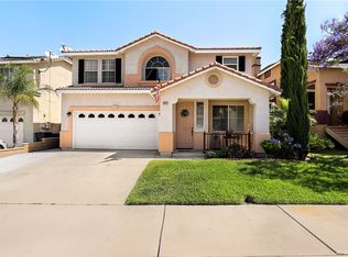 16836 Shinnecock Ln, Fontana, CA 92336