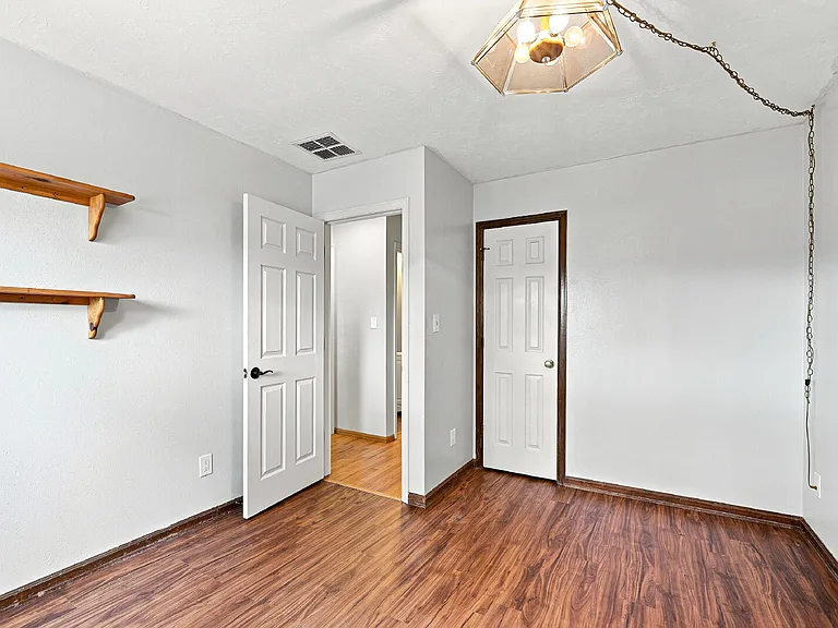 12822 Clermont St — Photo 15