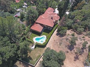 5350 Jessen Dr, La Canada Flintridge, CA 91011