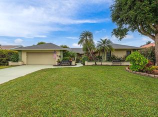 431 Forest Hills Blvd, Naples, FL 34113
