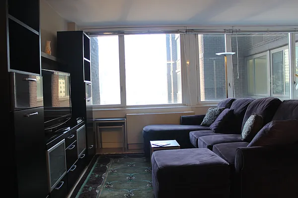 Rented by Corcoran | media 38