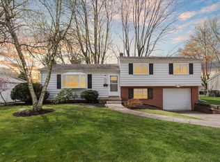 1005 Scribner St, Maumee, OH 43537