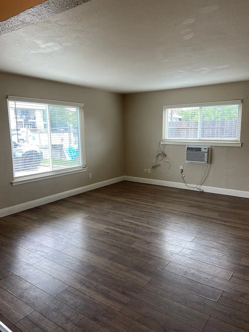 Remodeled Citrus Heights Four-Plex unit, 2 Bdrm, 1 Bath — Photo 4