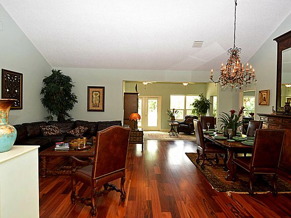 5th image of 12819 NW Cinnamon Way
