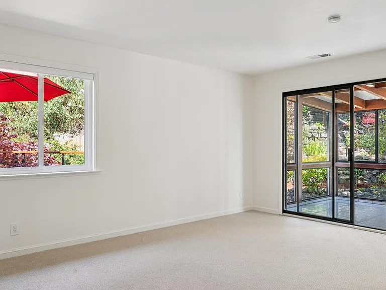 514 Isabella Ave #A — Photo 15