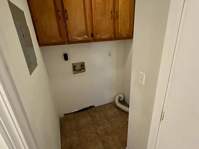 3831A Treebrook Dr — Photo 3
