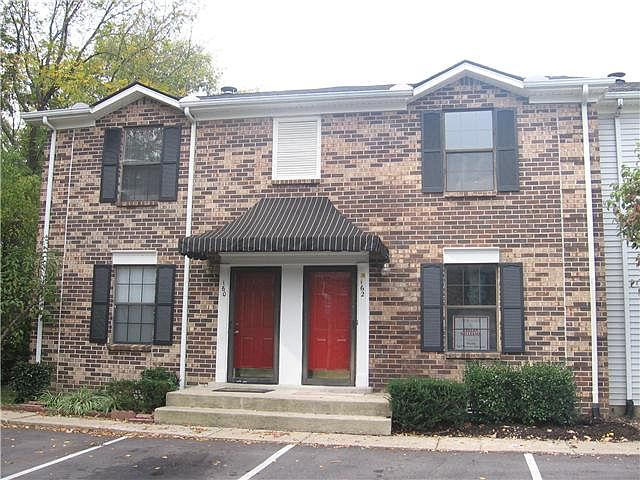1st image of 162 Edgewood Dr #162