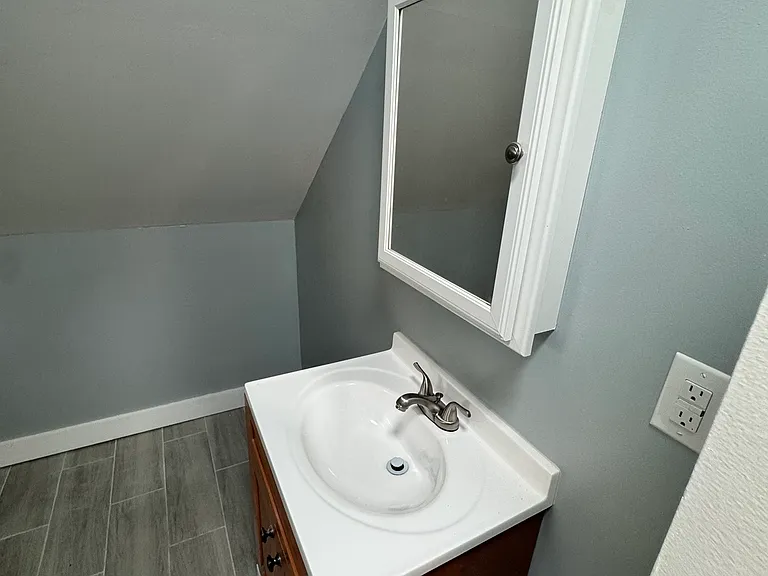 1461 Pleasant St #3 — Photo 4