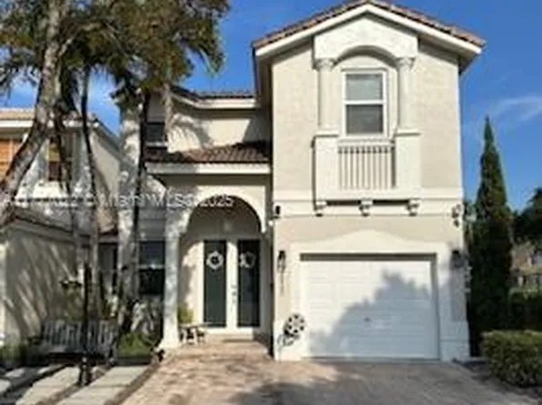 4833 NW 108th Path, Doral, FL 33178