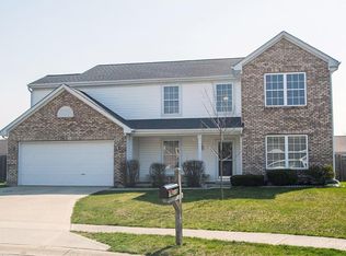 14215 Cliffwood Pl, Fishers, IN 46038