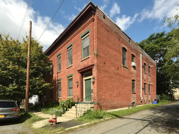 111 Madison Street, Troy, NY 12180