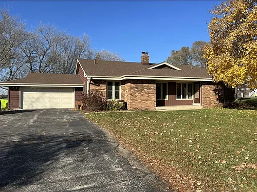 857 S Imperial Dr Photo 1