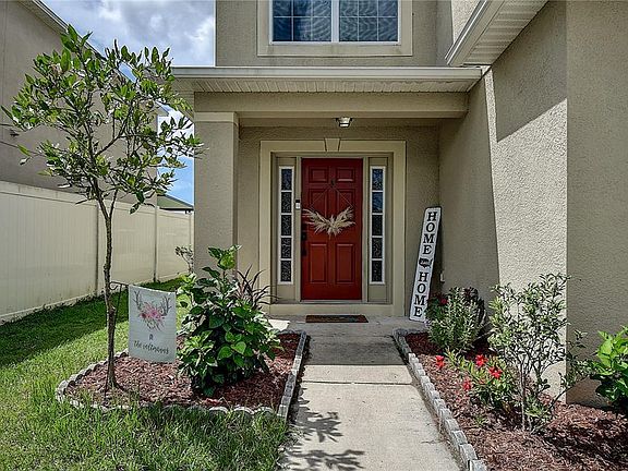 3rd image of 13215 Waterford Castle Dr