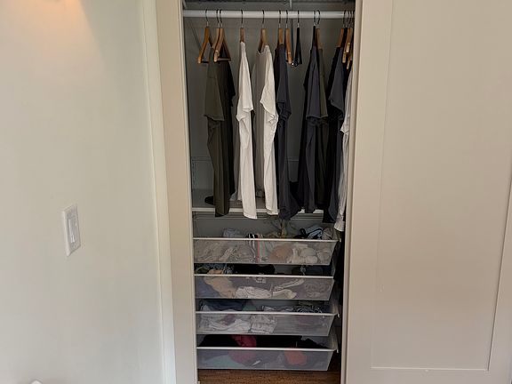 5th image of 3540 37th Ave S #1
