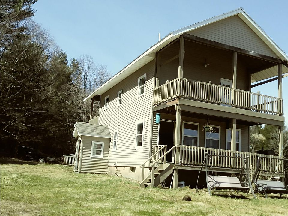 2nd image of 393 Champlin Rd