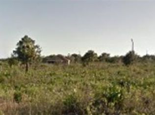 2505 64th St W, Lehigh Acres, FL 33971