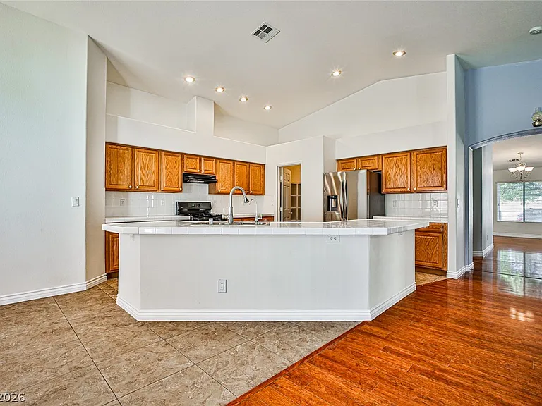 4514 Patriot Cannon St — Photo 8