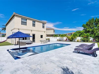 948 NE 191st St, Miami, FL, 33179