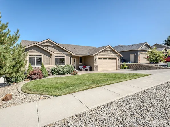1413 Benoy Avenue, Wenatchee, WA 98801