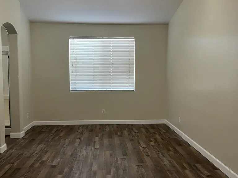 26121 Bogoso Ln — Photo 3