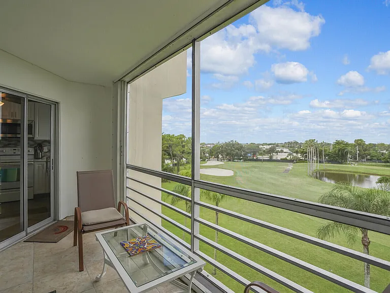 3959 Via Poinciana #503 — Photo 2